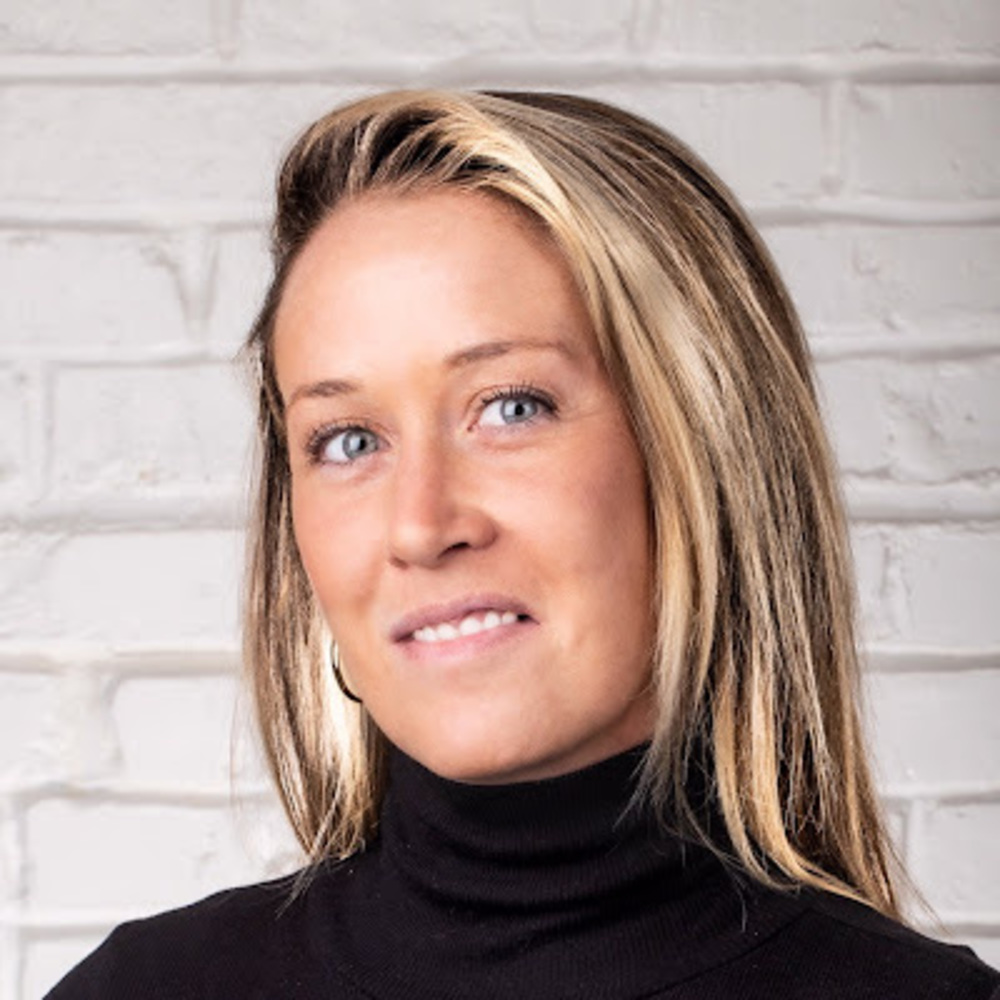 Meet your Posher, Lauren
